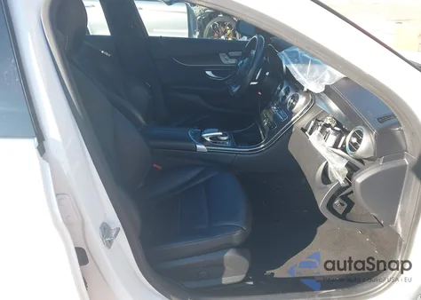 2015 Mercedes-Benz C 300 Sport 4Matic from USA, damaged, VIN 55SWF4KB7FU024156